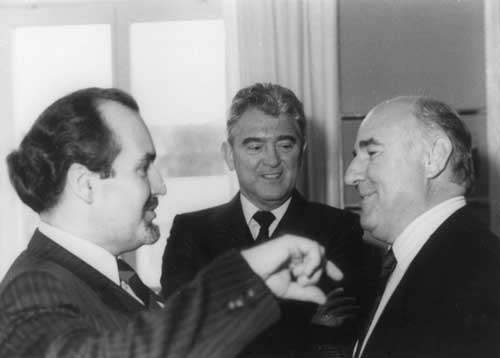 Drei führende Vertreter der Mannheimer Arbeiterbewegung (aufgenommen ca. 1990, v.l.n.r.:) Gerhard Widder, Oberbürgermeister von 1983-2007, Herbert Lucy und Karl Feuerstein