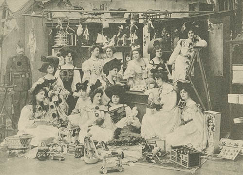 Bürgerdamen in Aktion: Wohltätigkeitsbasar in Mannheim im Jahr 1903. Foto: Generallandesarchiv Karlsruhe