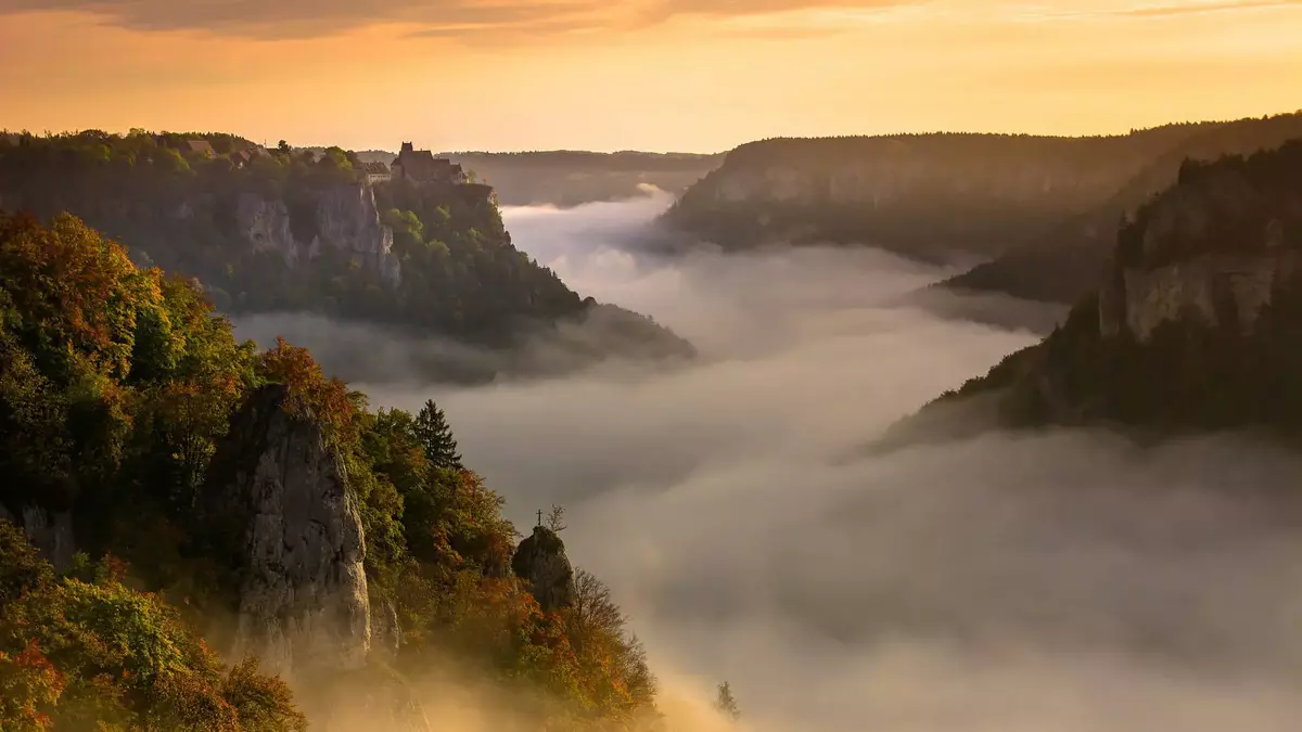 Oberes Donautal in der Schwäbischen Alb. Foto: Wikimedia (CC BY-SA 4.0) Meyer.ludwig Oberes Donautal in der Schwäbischen Alb. Foto: Wikimedia (CC BY-SA 4.0) Meyer.ludwig